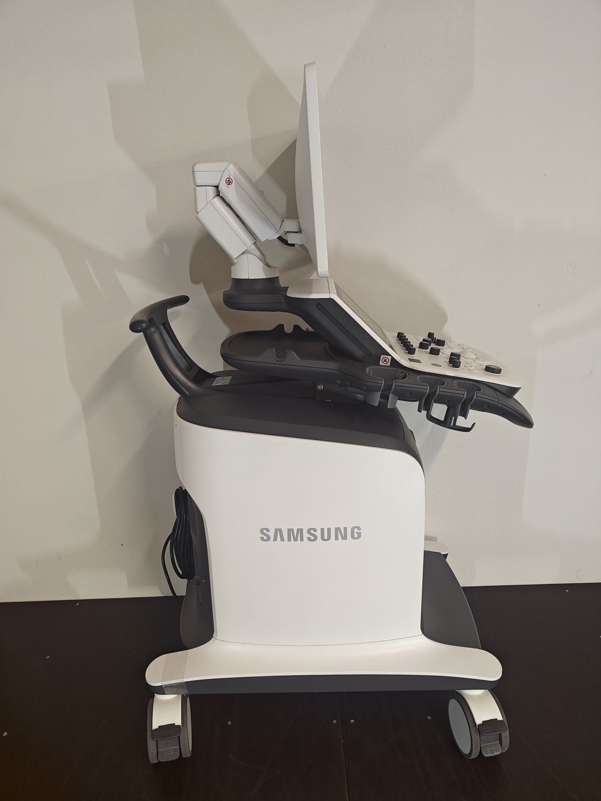 Samsung WS80A - 2019