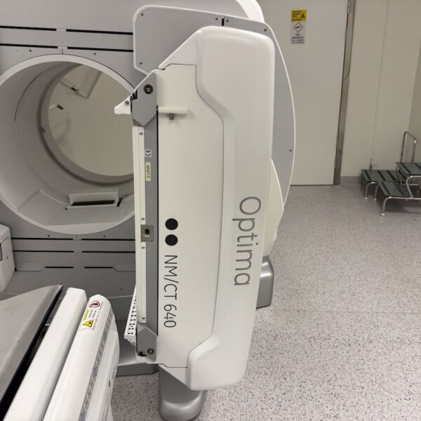 GE Optima NM/CT 640 - 2013