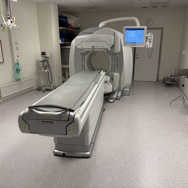 GE Optima NM/CT 640 - 2013