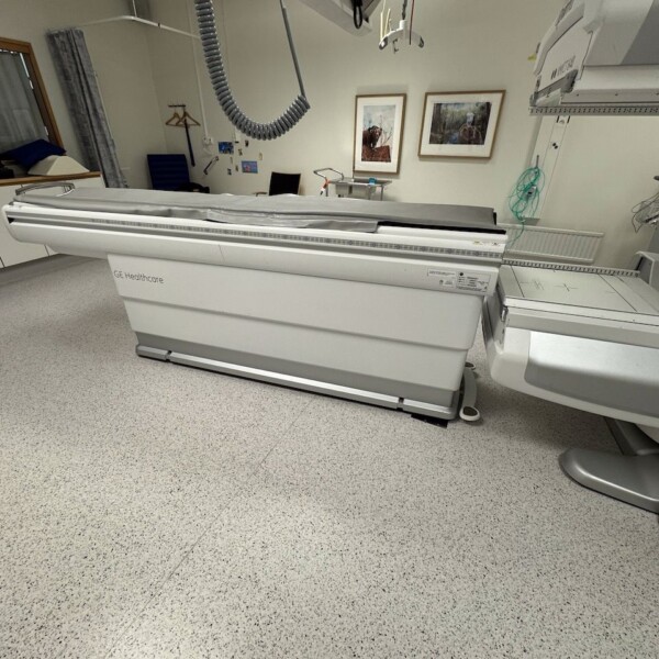 GE Optima NM/CT 640 - 2013