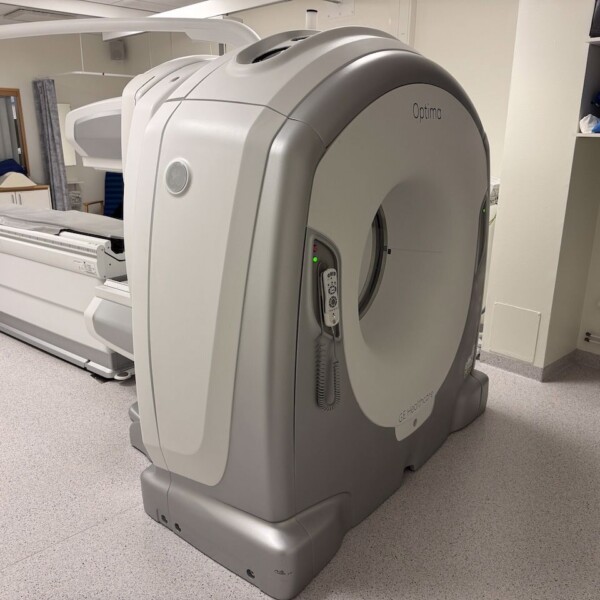 GE Optima NM/CT 640 - 2013