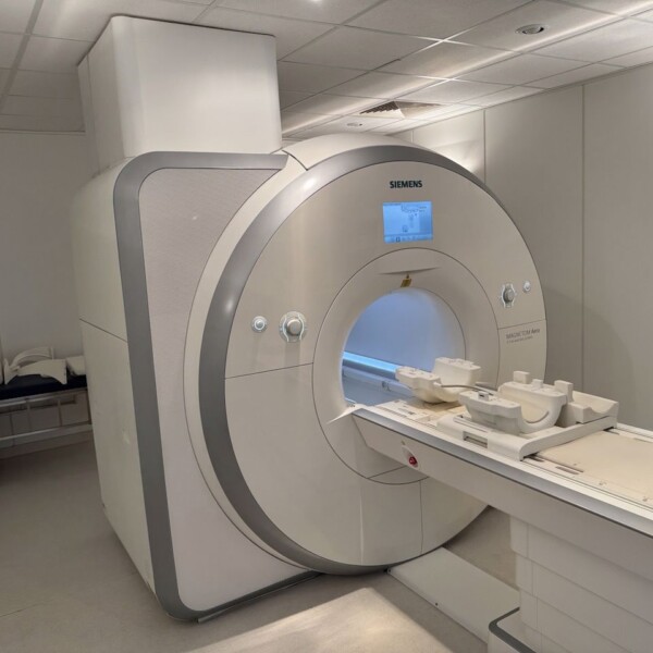 Siemens Aera 1.5T - 2016