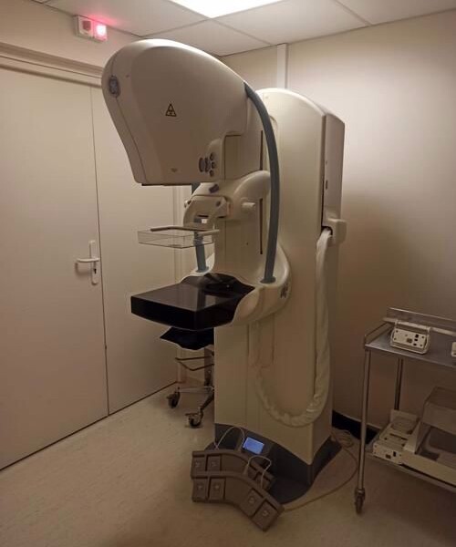 GE Senographe Essential - 2012