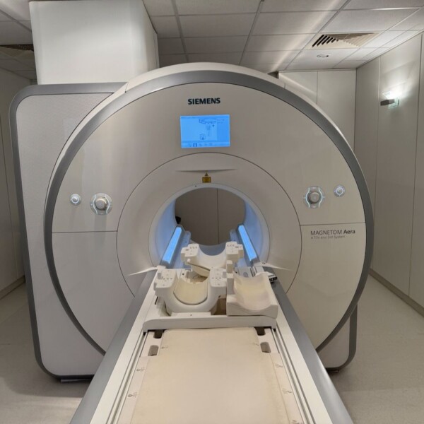 Siemens Aera 1.5T - 2016