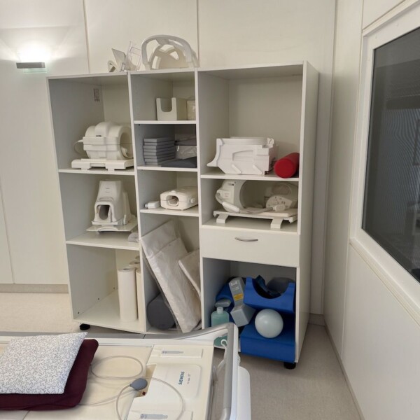 Siemens Aera 1.5T - 2016