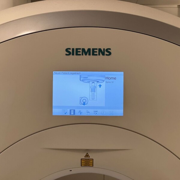 Siemens Aera 1.5T - 2016