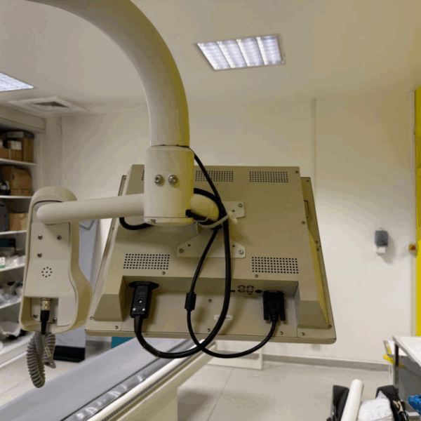 GE Discovery NM/CT 670 - 2012