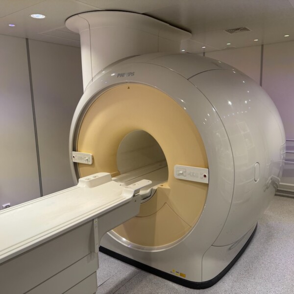 Phillips Ingenia 1.5T - 2013