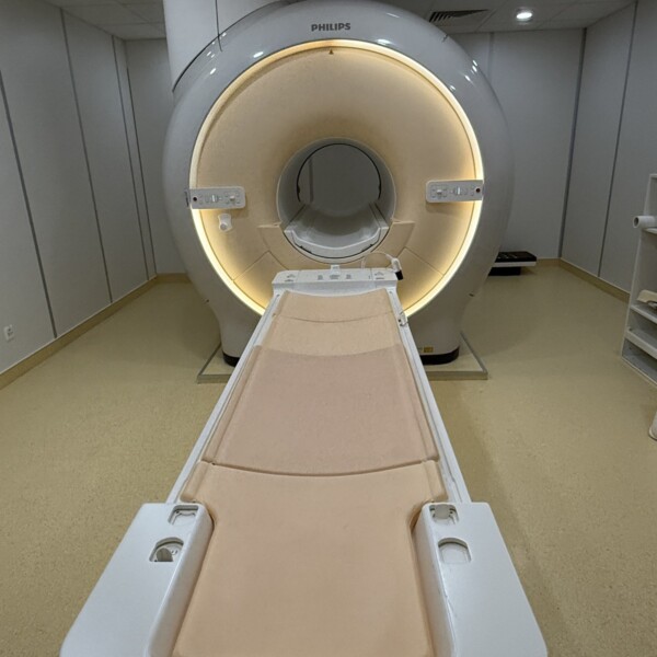 Philips Ingenia 1.5T - 2014