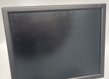 HL1916 GE LCD Monitor