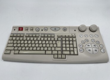 BSX74-2221-01 Toshiba Keyboard