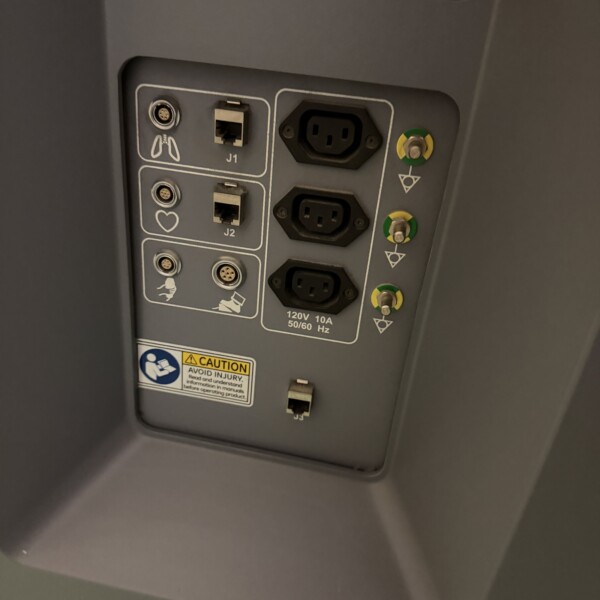 GE Discovery 710 - 2012