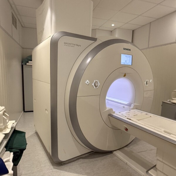 Siemens Skyra 3T - 2014