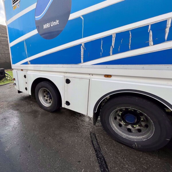 Lamboo Empty Trailer