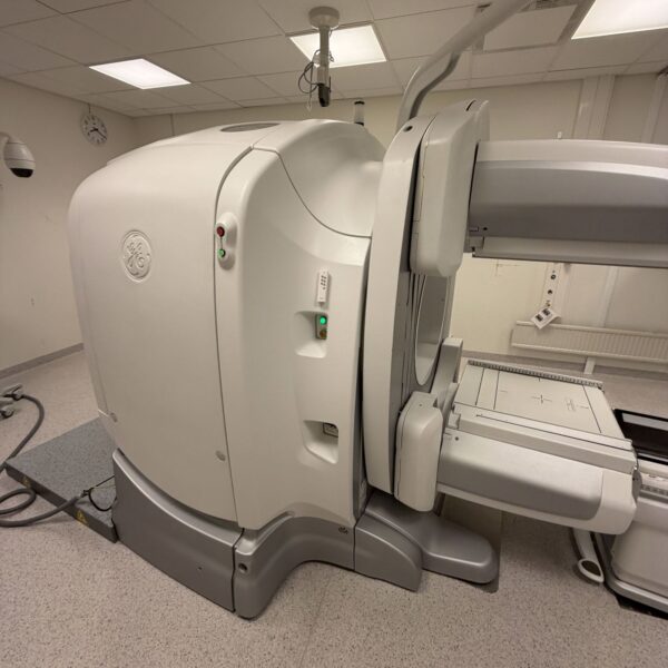 Discovery NM/CT 670 GE 2012