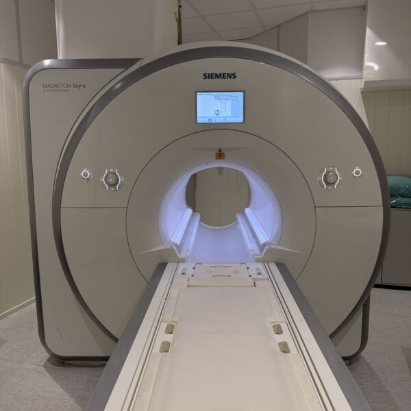 Skyra 3T Siemens 2014