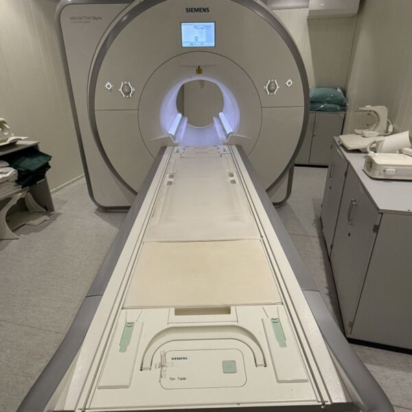 Skyra 3T Siemens 2014
