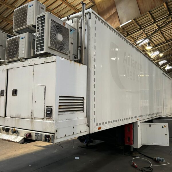 Empty Trailer SMIT 2002