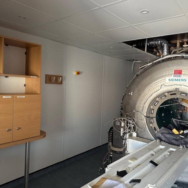 Empty Modular Bence Coachworks 2010