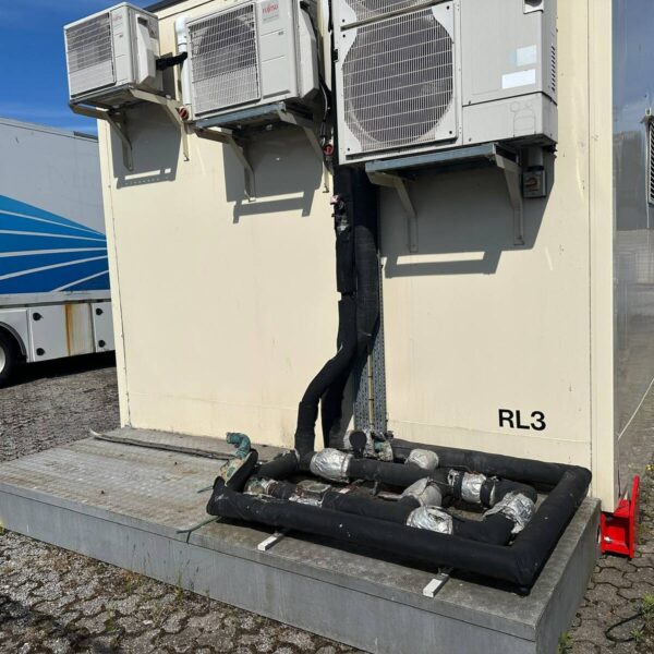 Empty Modular Bence Coachworks 2010