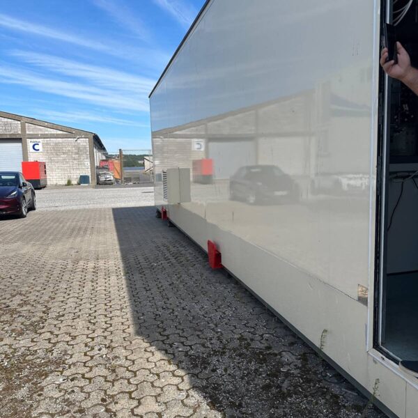 Empty Modular Bence Coachworks 2010