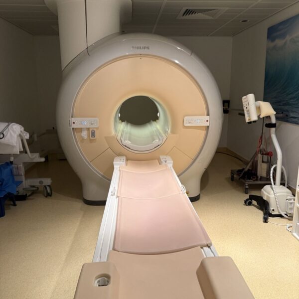 Ingenia 3T Philips 2013