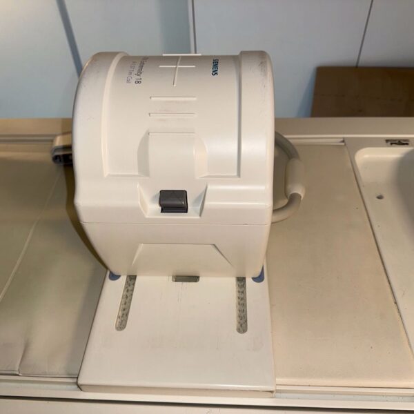 Amira 1.5T Siemens 2015