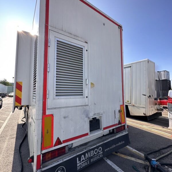 Empty Trailer Lamboo 2007
