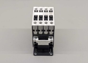 14-25A Contactor GE